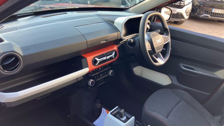 Dacia Spring 27kWh Expression 65 48kW 5dr Auto Electric Hatchback